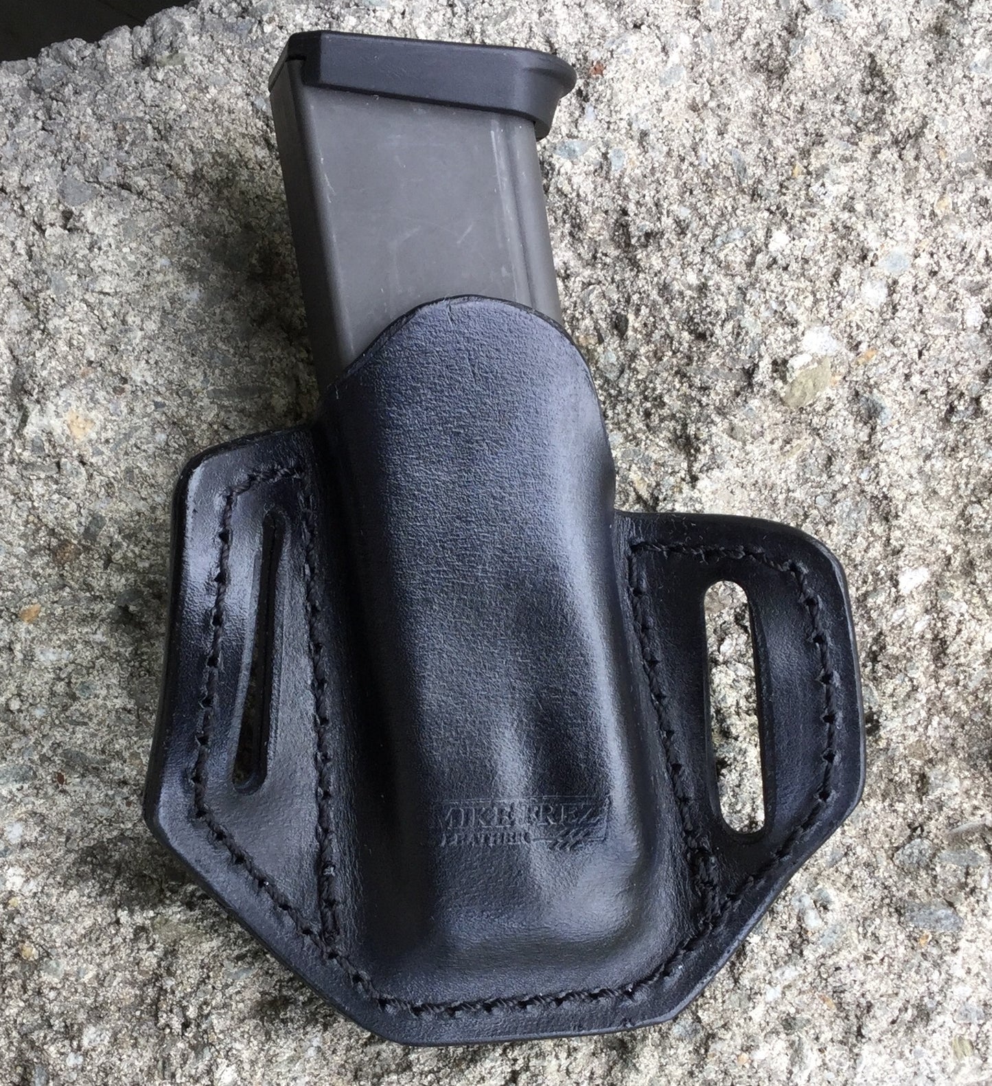 Warp Speed magazine pouch (double stack)