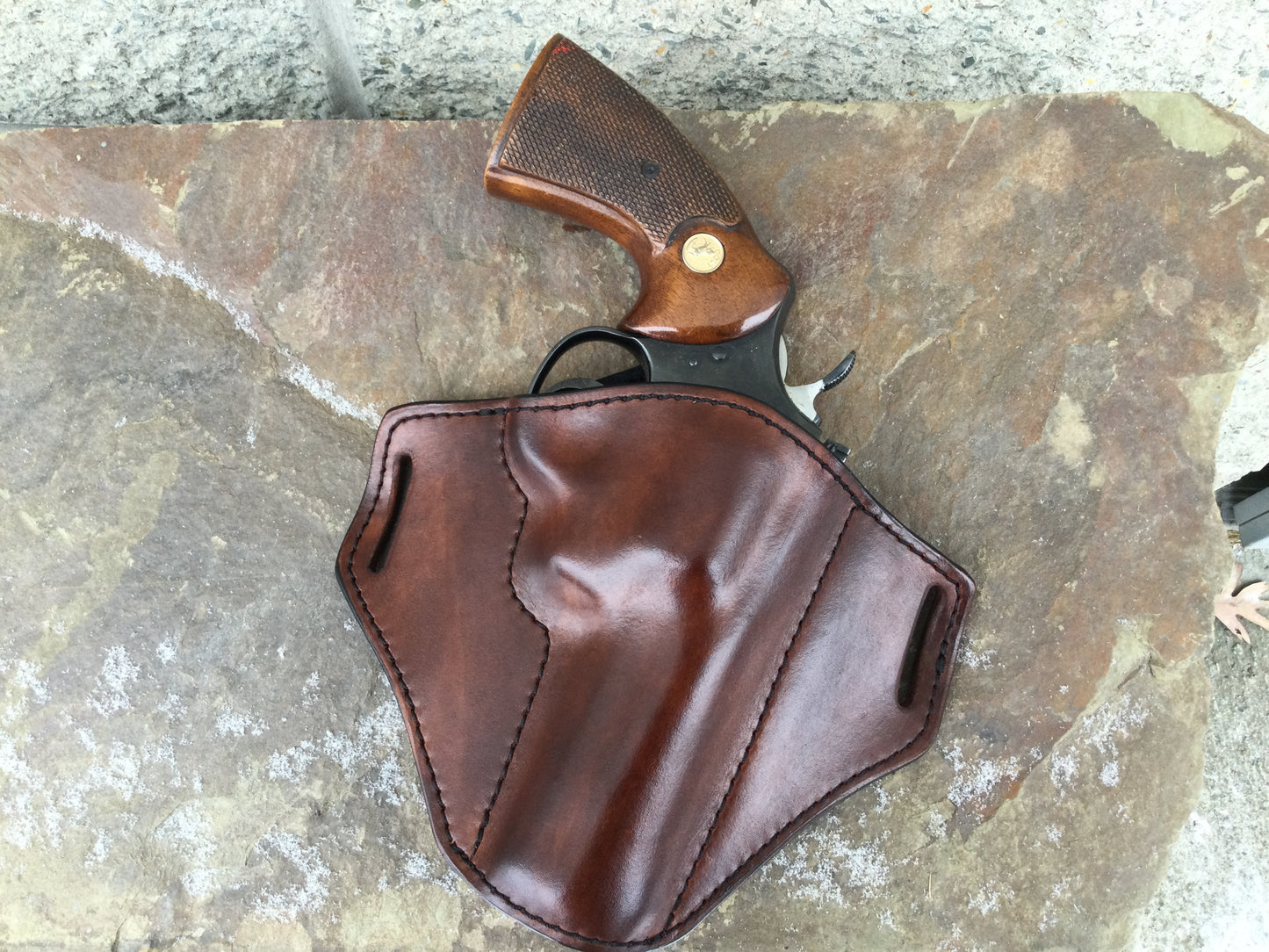 Suede lined holster Colt Python